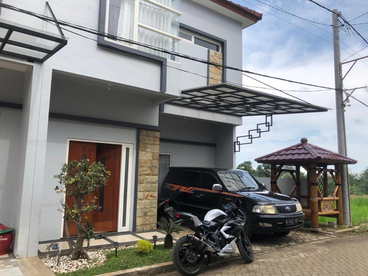 Villa Alraza Tlekung Exteriér fotografie